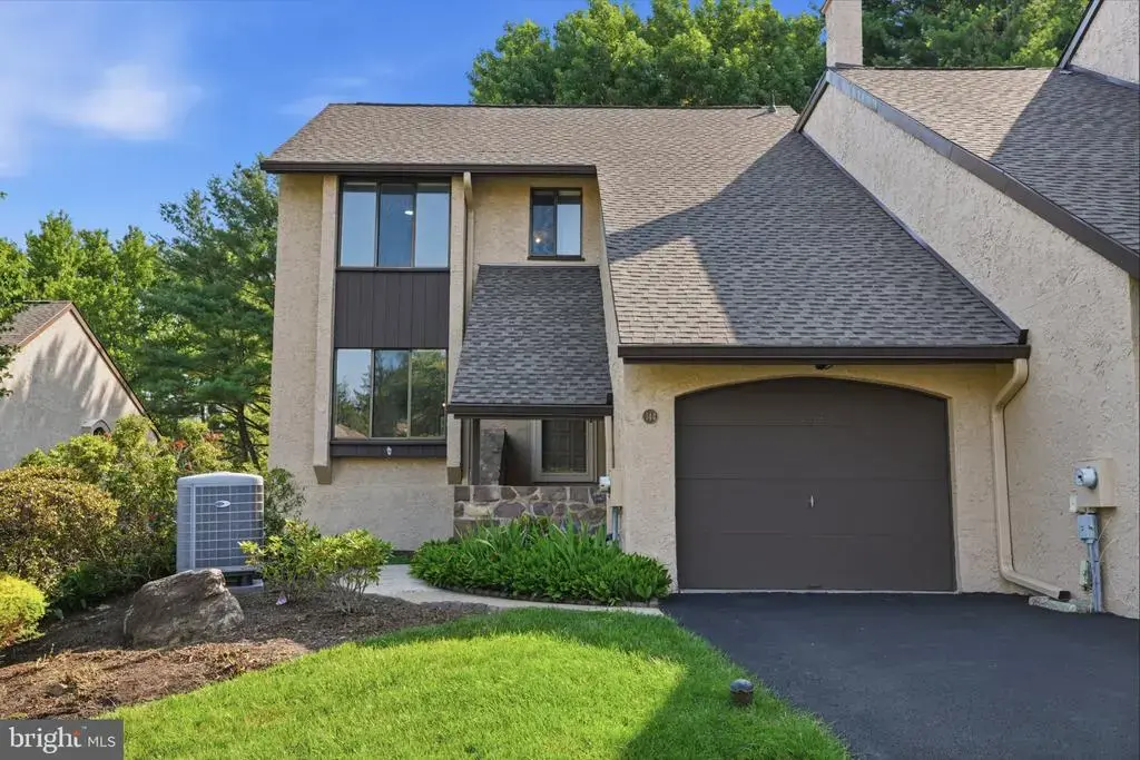 144 Golf Club Dr, LANGHORNE