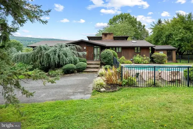 10098 Vista Ct, Myersville