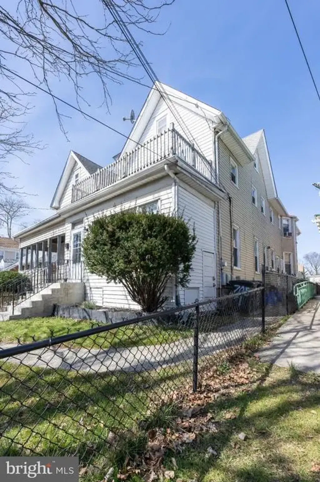705 Collings Ave, COLLINGSWOOD