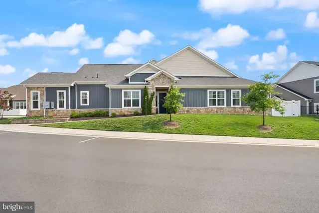 23664 Jayadev Ter, Ashburn