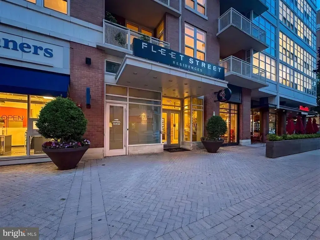 157 Fleet St #608, OXON HILL