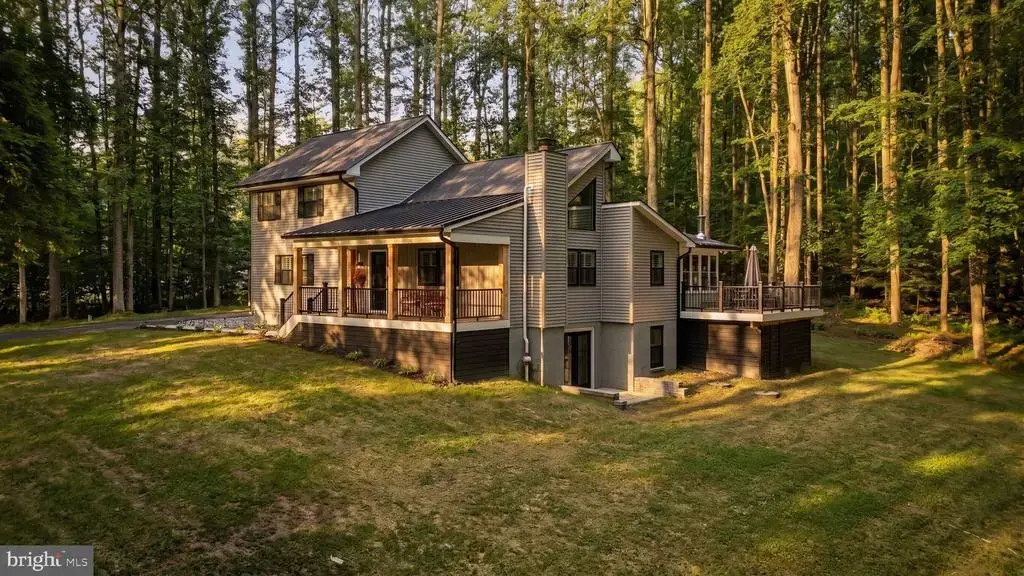 2450 Symphony Ln, HUNTINGTOWN