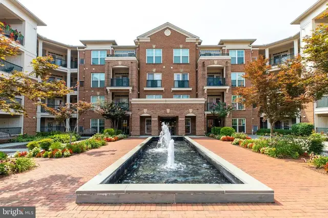 2901 Saintsbury Plz #206, Fairfax