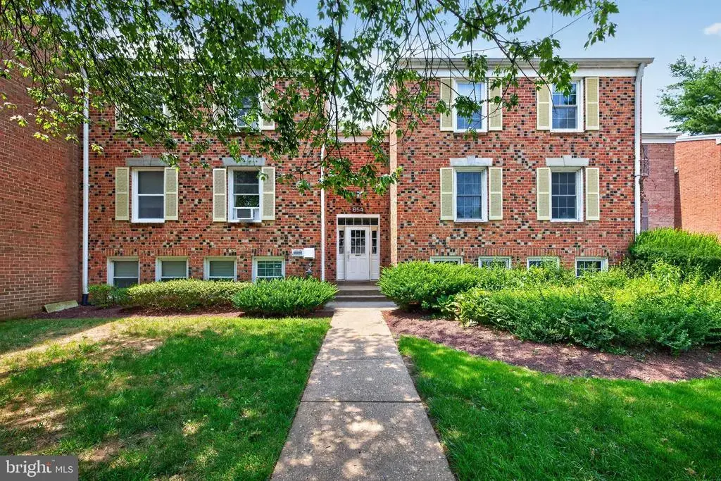 854 Quince Orchard Blvd #202, GAITHERSBURG