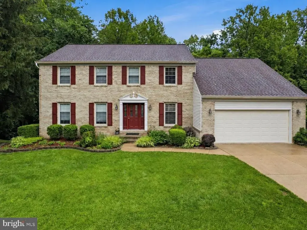 10159 Wavell Rd, FAIRFAX