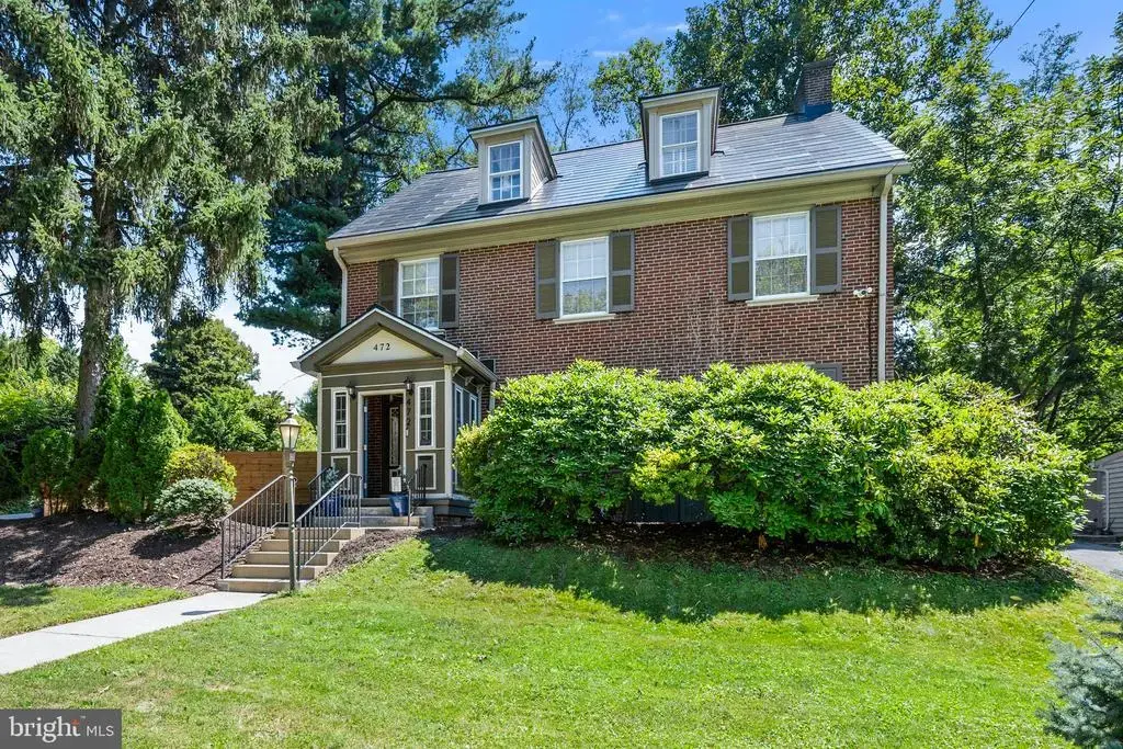 472 Country Club Rd, YORK