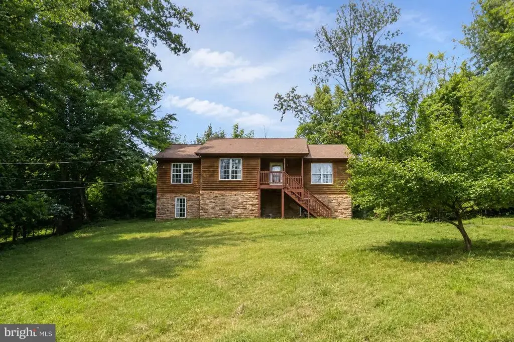 368 Freeze Rd, LINDEN