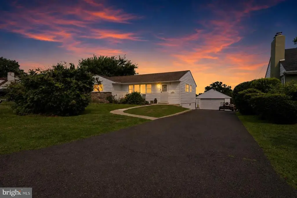 1413 Poplar Rd, FEASTERVILLE TREVOSE