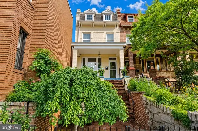 1202 Irving St Nw, Washington