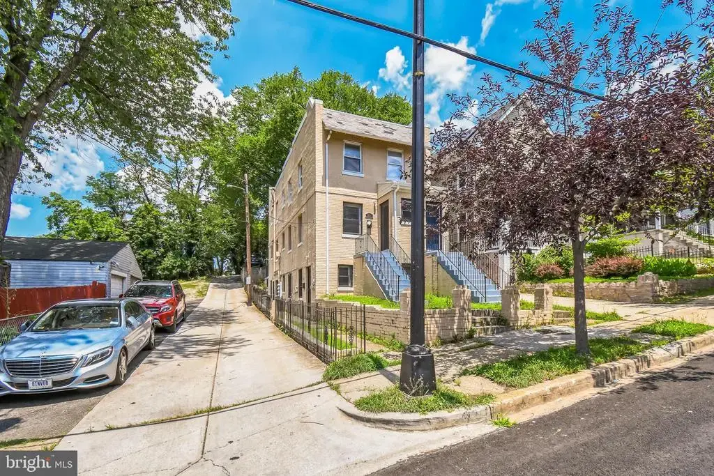 1608 W St Se, WASHINGTON