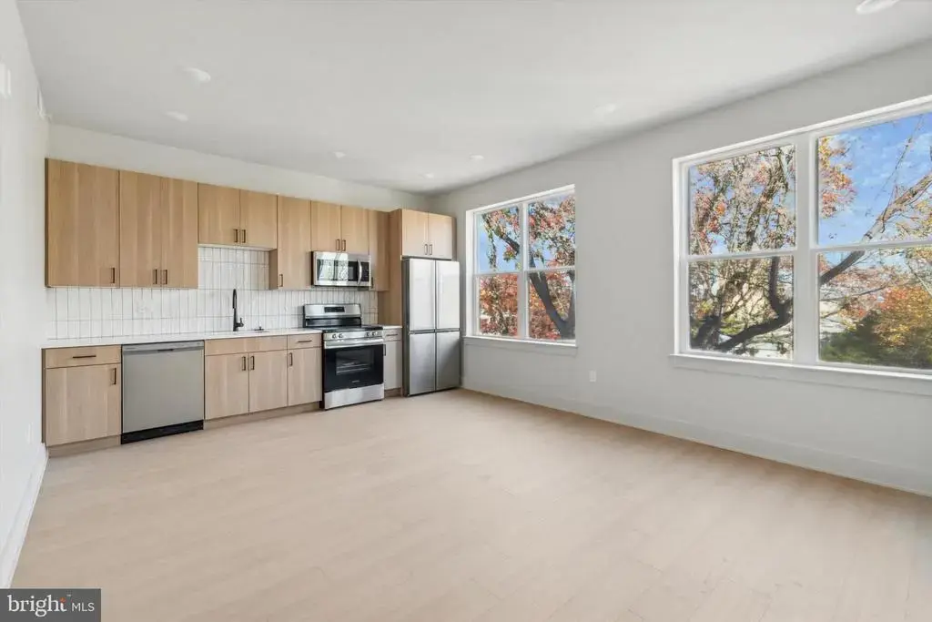 5521 Wayne Ave #309, PHILADELPHIA