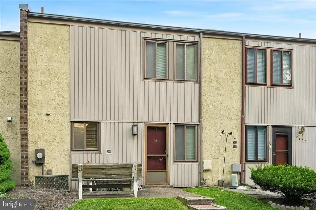 4662 Canterbury Ct, BENSALEM