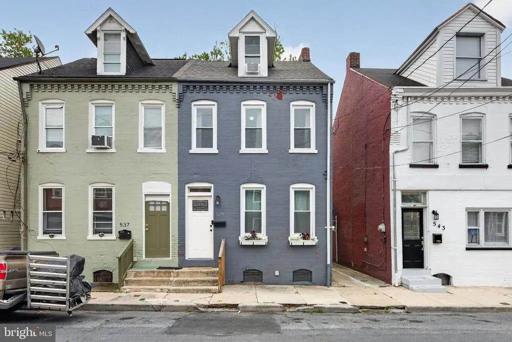 539 Woodward St, LANCASTER