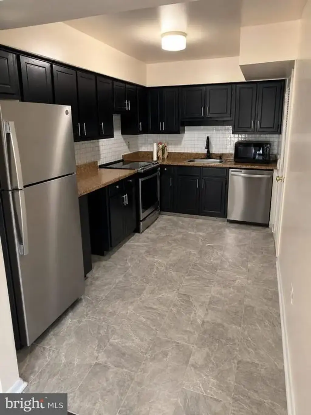 7901 Casa Grande Pl #121a, ALEXANDRIA