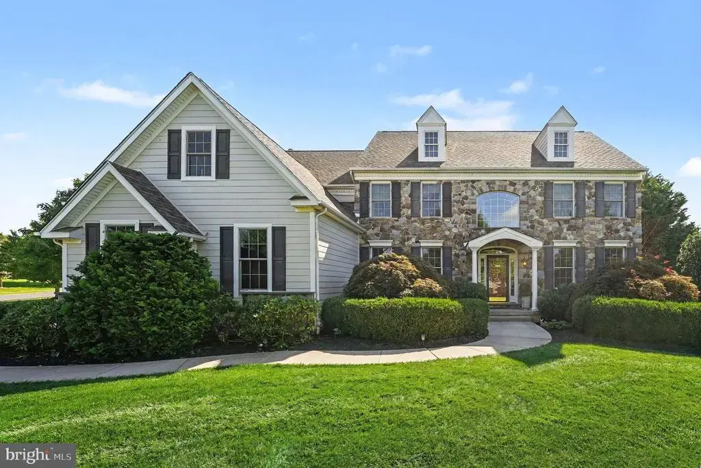 396 Augusta Dr, TELFORD