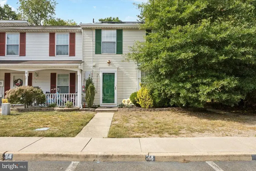 34 Dorchester Cir, MARLTON