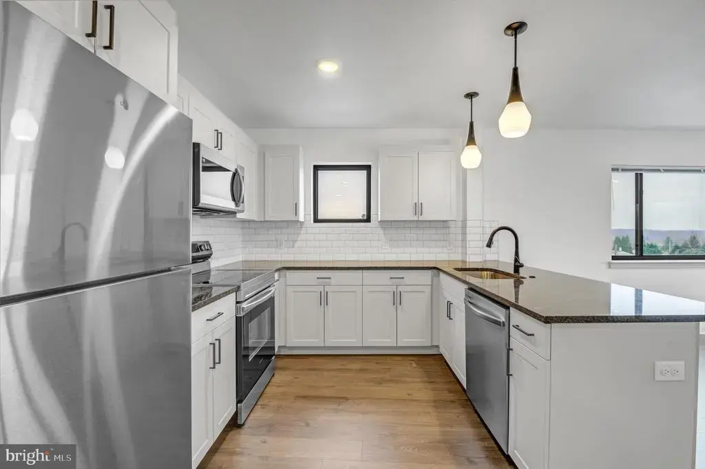 6808 Ridge Ave #406, PHILADELPHIA