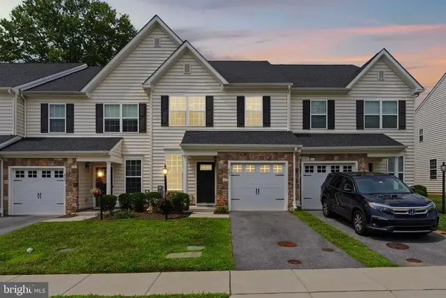 405 Sweet Bay Ln, Norristown