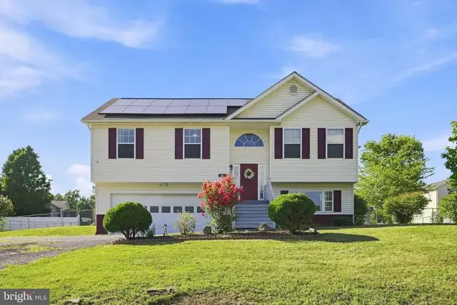 261 Baer Oak Dr, Maurertown