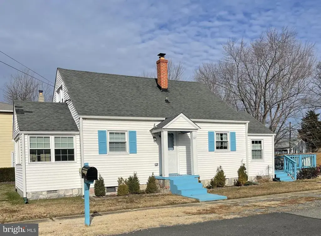 221 Madison St, COLONIAL BEACH