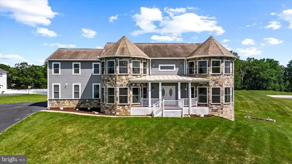 19 Pinto Ln, STAFFORD