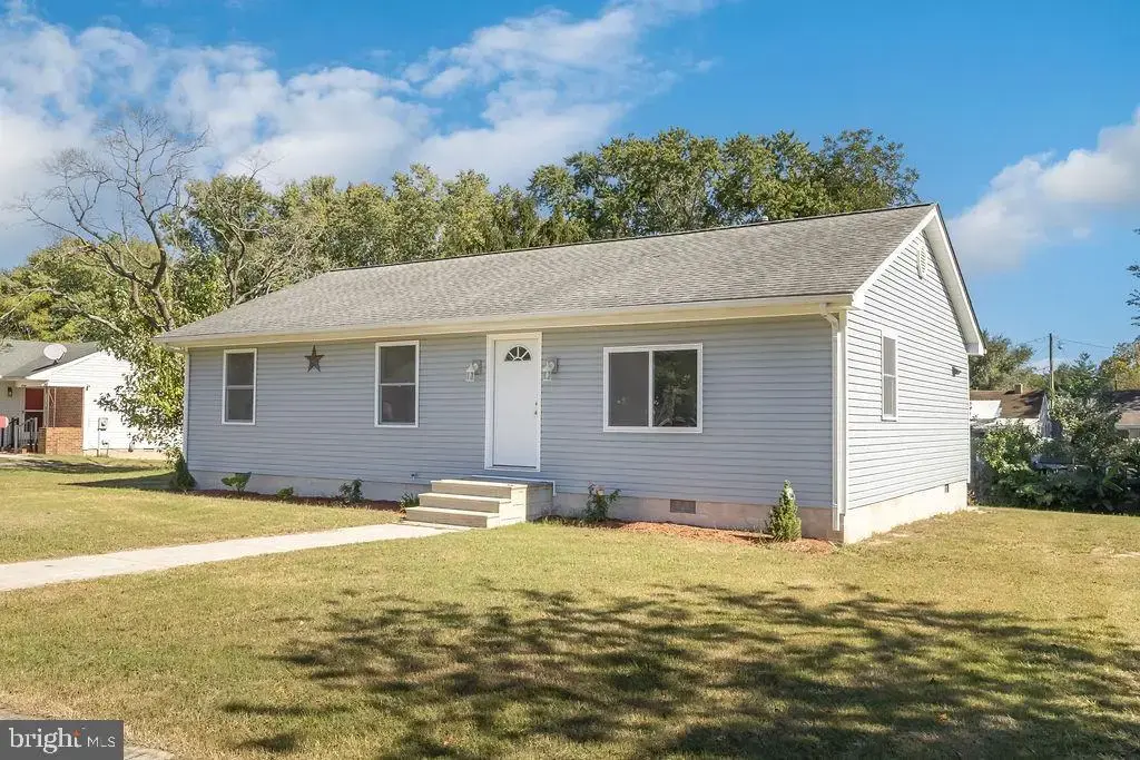 813 Price Rd, SALISBURY