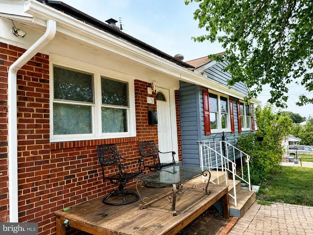 6806 Beacon Pl, RIVERDALE