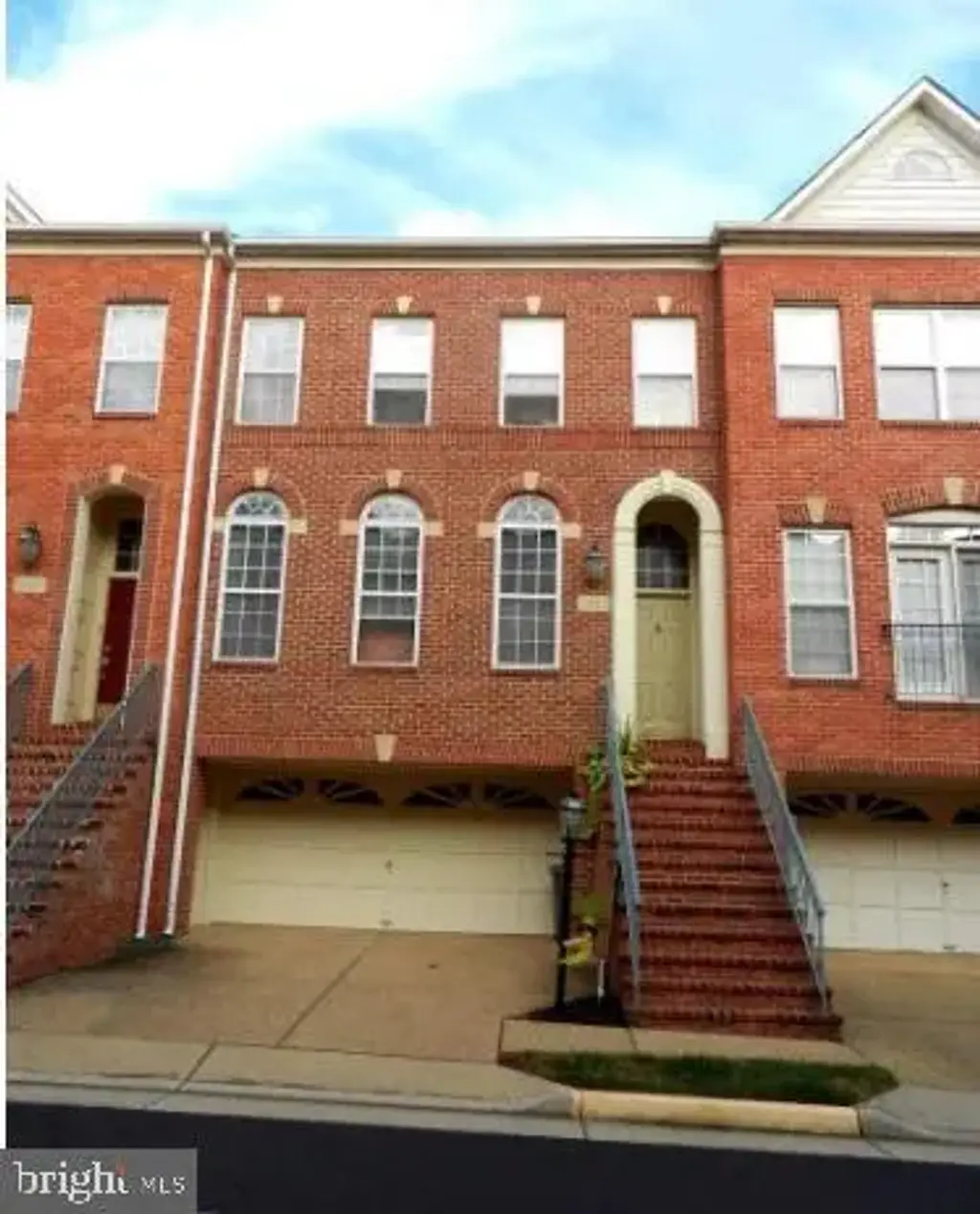 2822 Laura Gae Cir, VIENNA
