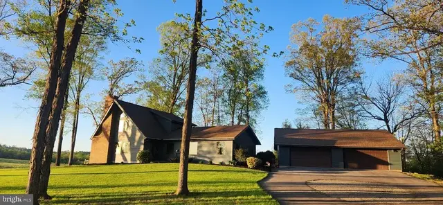 5285 Oxford Rd, Gardners