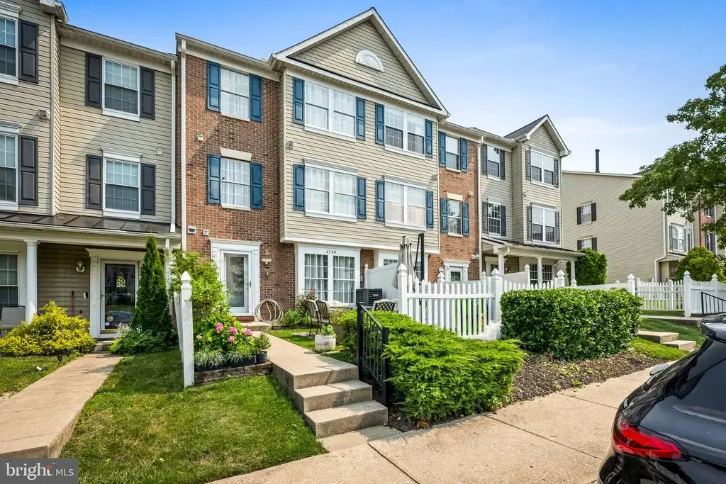 4268 Maple Path Cir #2, NOTTINGHAM