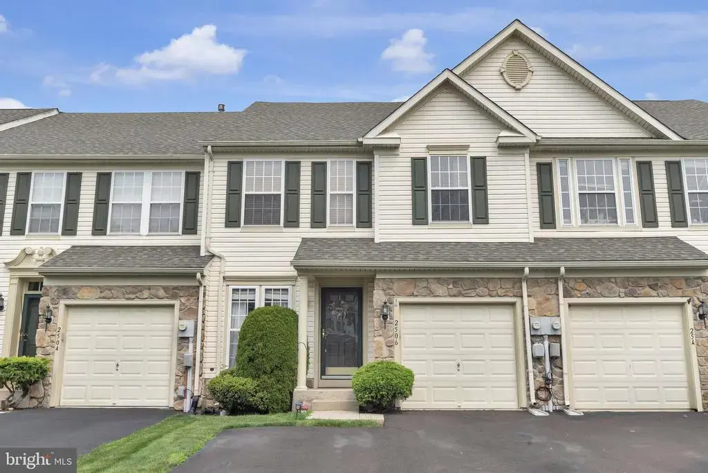 2506 Peachtree Dr, PERKASIE
