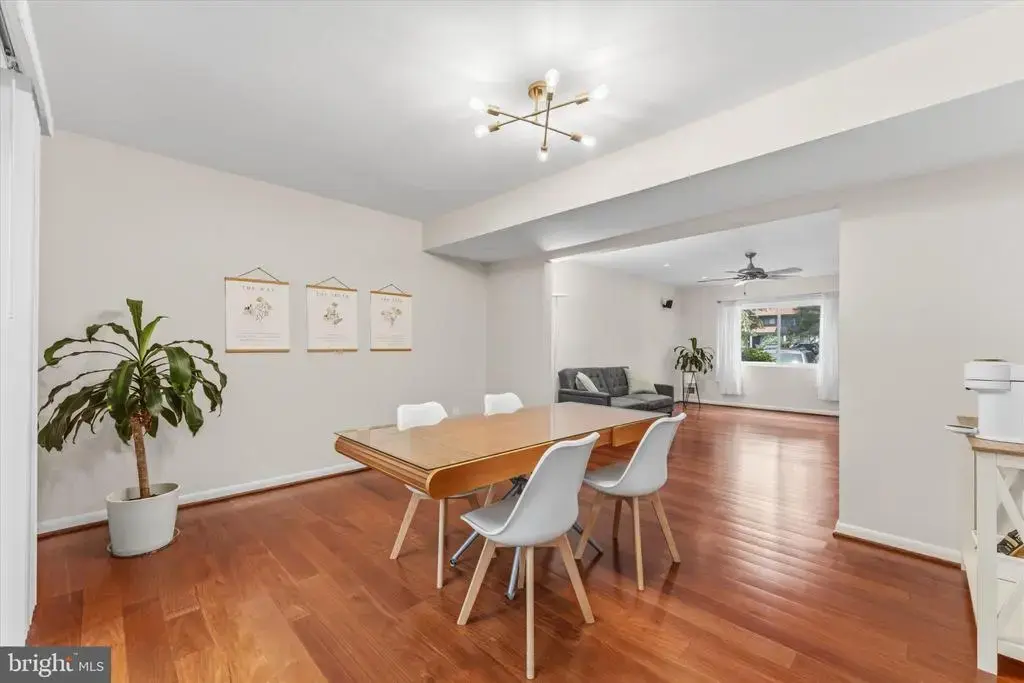 2235 Wheelwright Ct, RESTON