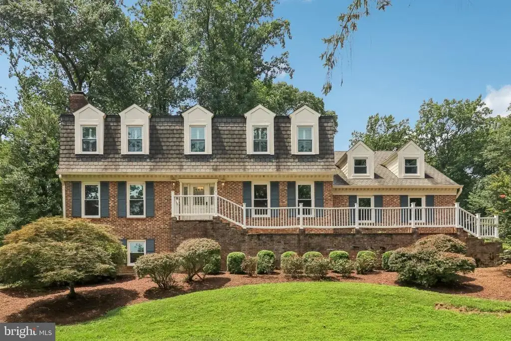 7518 Old Dominion Dr, MCLEAN