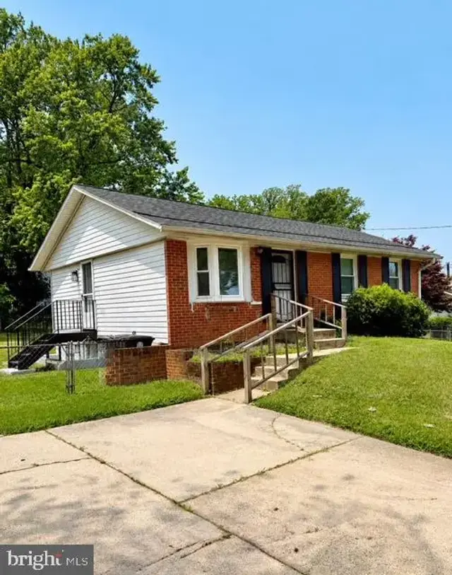 6703 Wilburn Dr, Capitol Heights