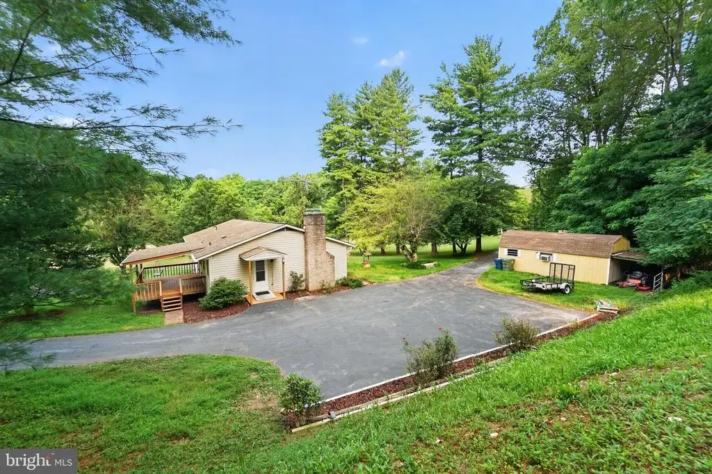 3327 Niner Rd, FINKSBURG