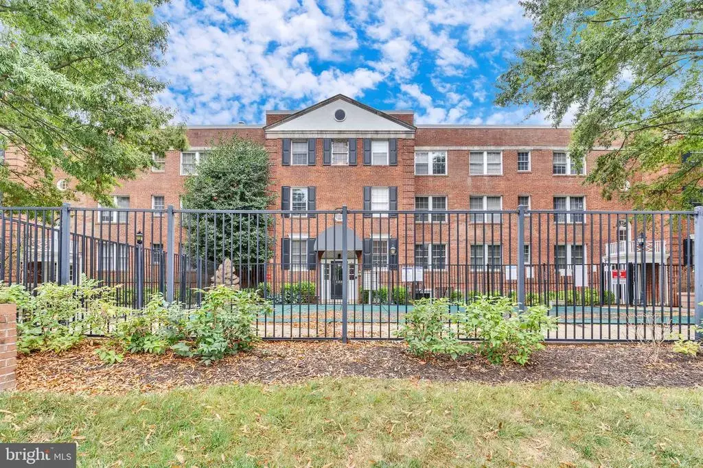 502 Bashford Ln #3213, ALEXANDRIA