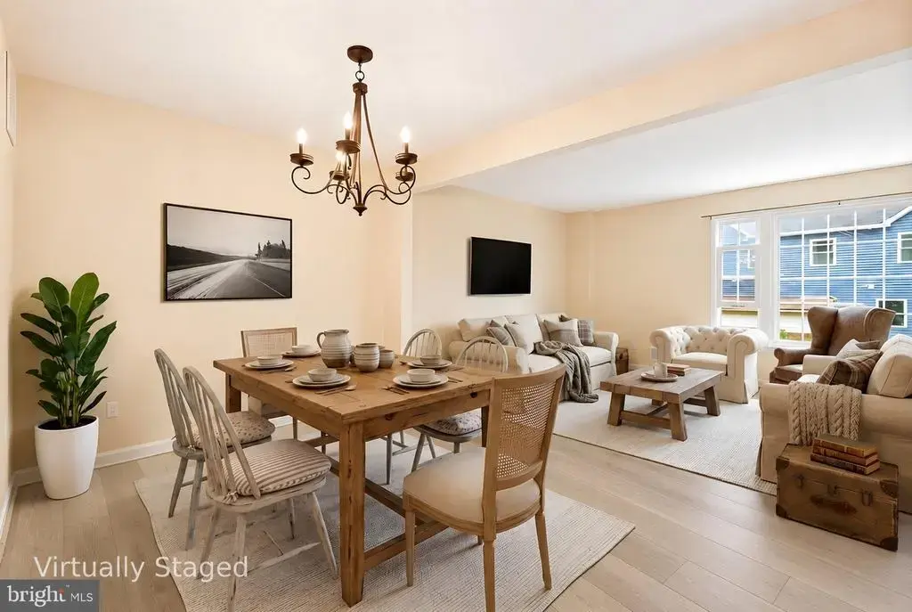 8227 Mcclelland Pl, ALEXANDRIA