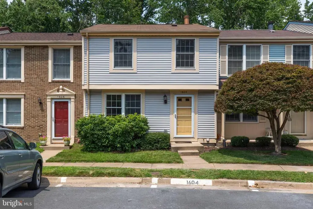 1604 Barnstead Dr, RESTON