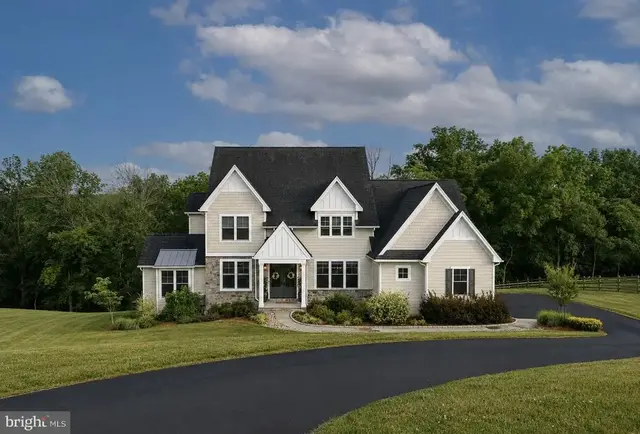 18 Popjoy Ln, Glenmoore