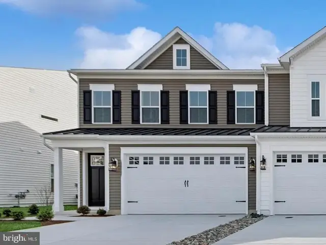 20432 Spyglass Cir, Georgetown