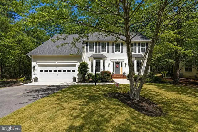 11280 Lord Baltimore Dr, Issue