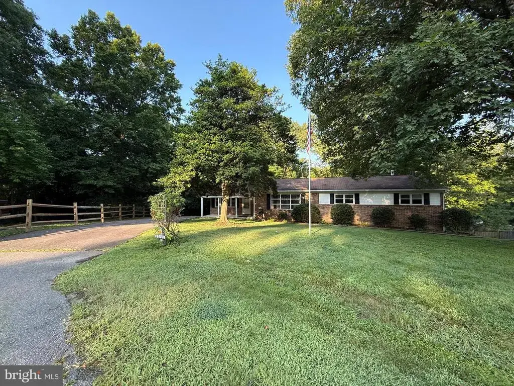 29781 Oak Rd, MECHANICSVILLE