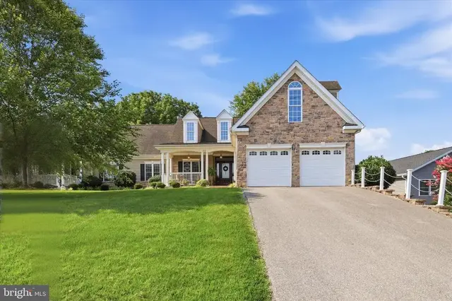 22 E Green St, Middletown
