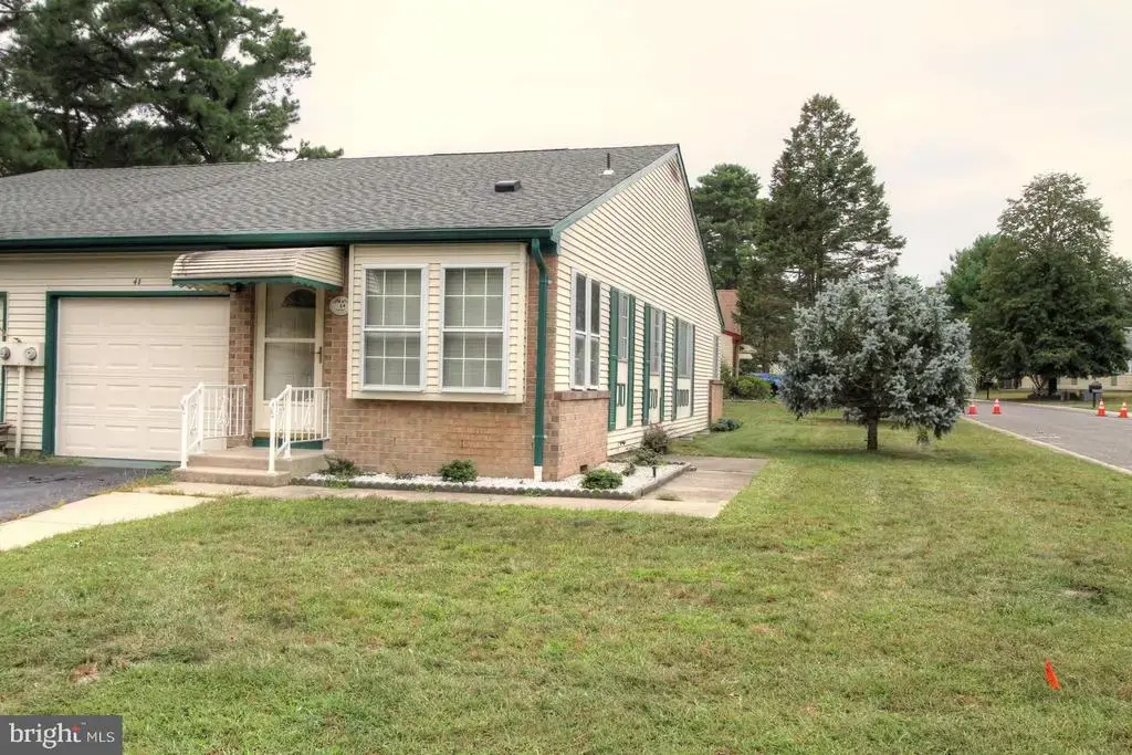 4-b Ivy St #b, WHITING