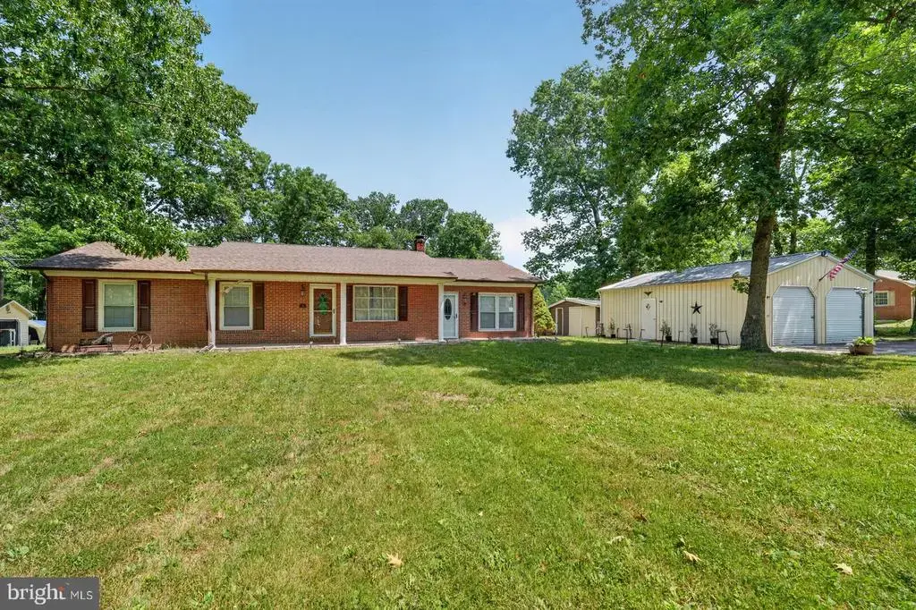313 Knight Dr, WHITE POST