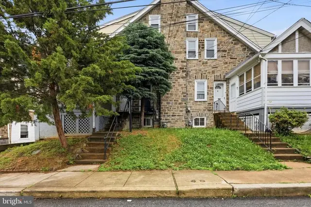 55 Richfield Rd, Upper Darby