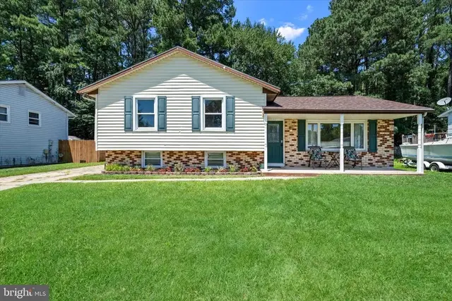 129 Scottfield Dr, Newark