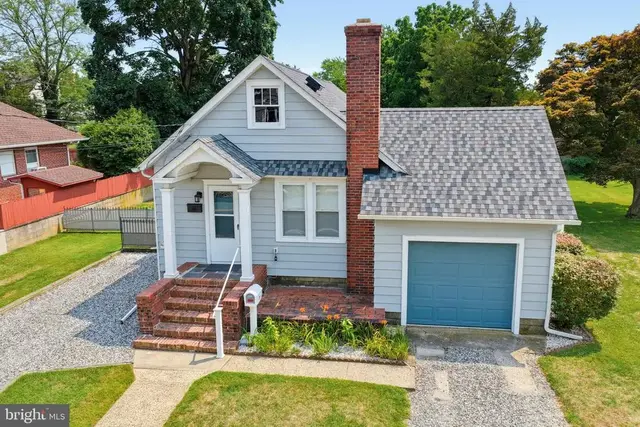606 Se 2nd St, Milford