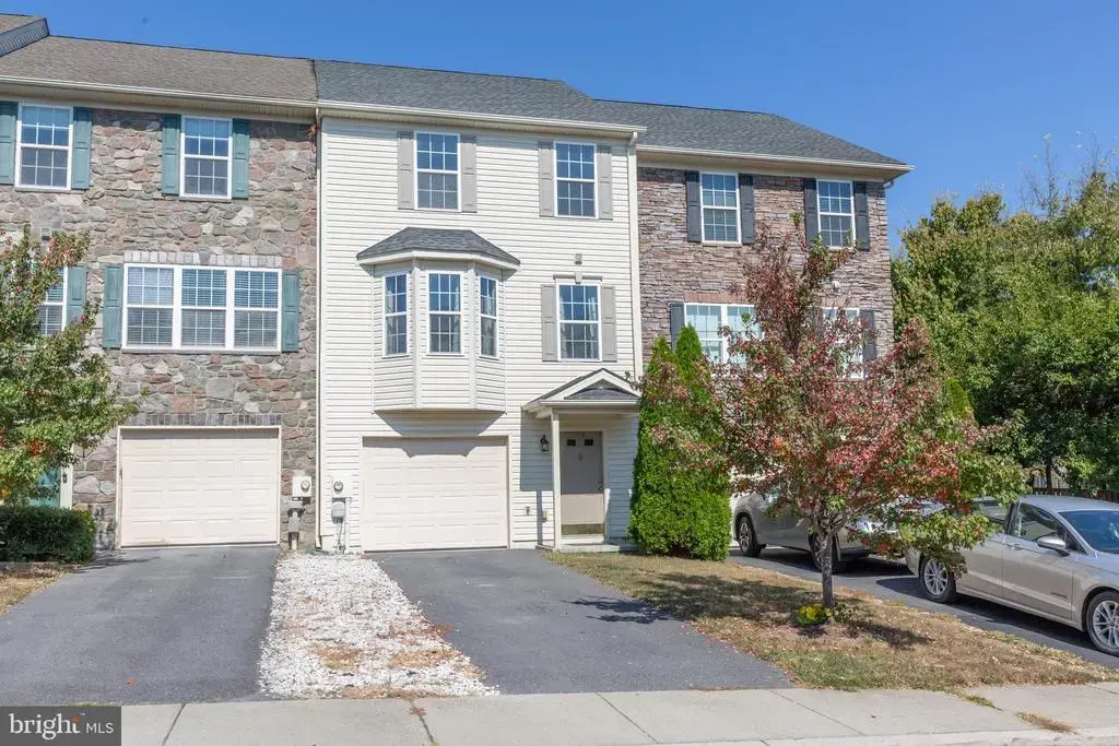 228 Morlatt Ln, MARTINSBURG