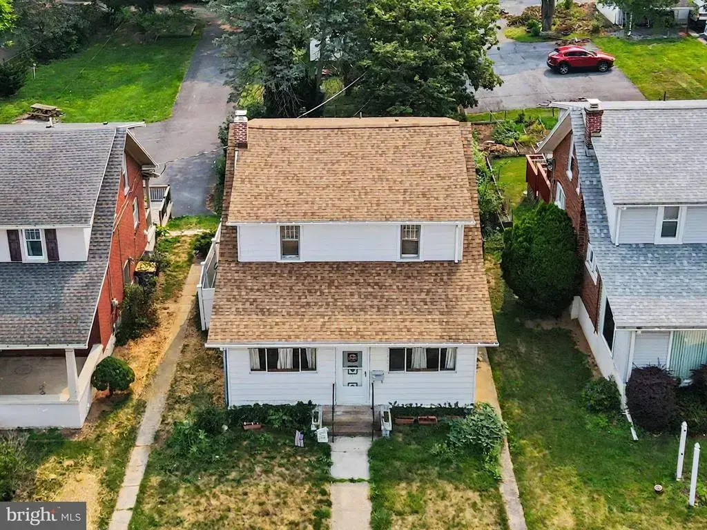 145 S 32nd St, CAMP HILL
